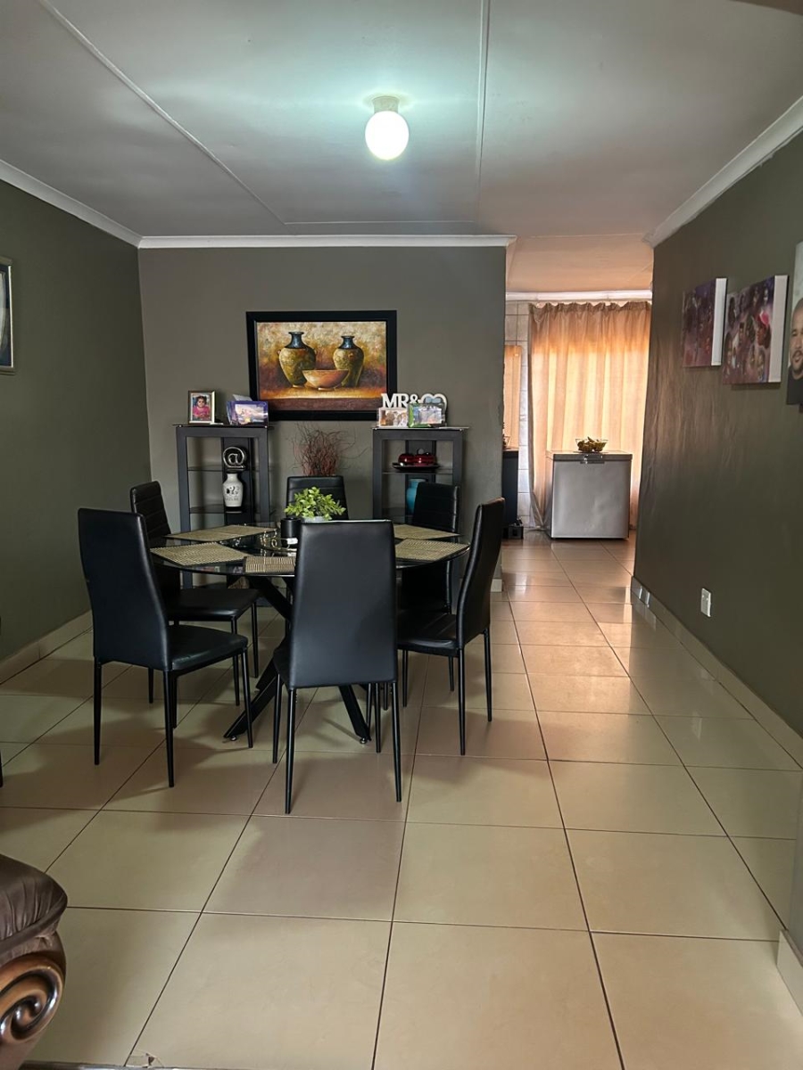 To Let 3 Bedroom Property for Rent in Kathu Northern Cape
